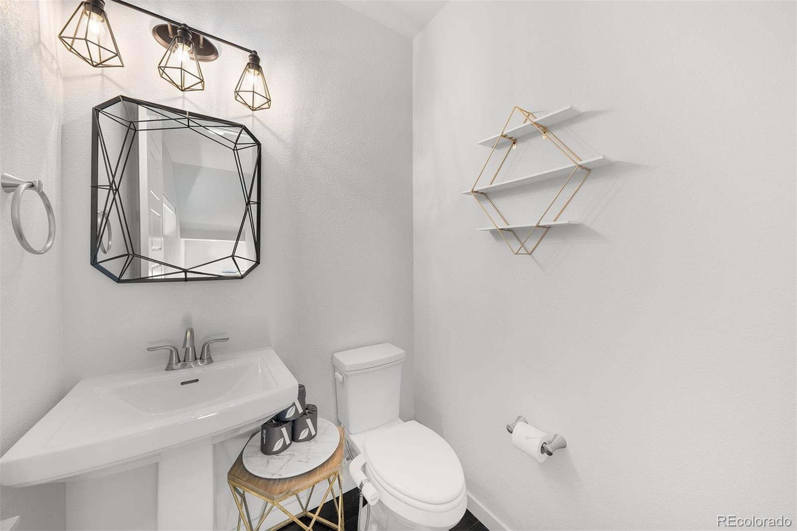 15732 E Broncos Place