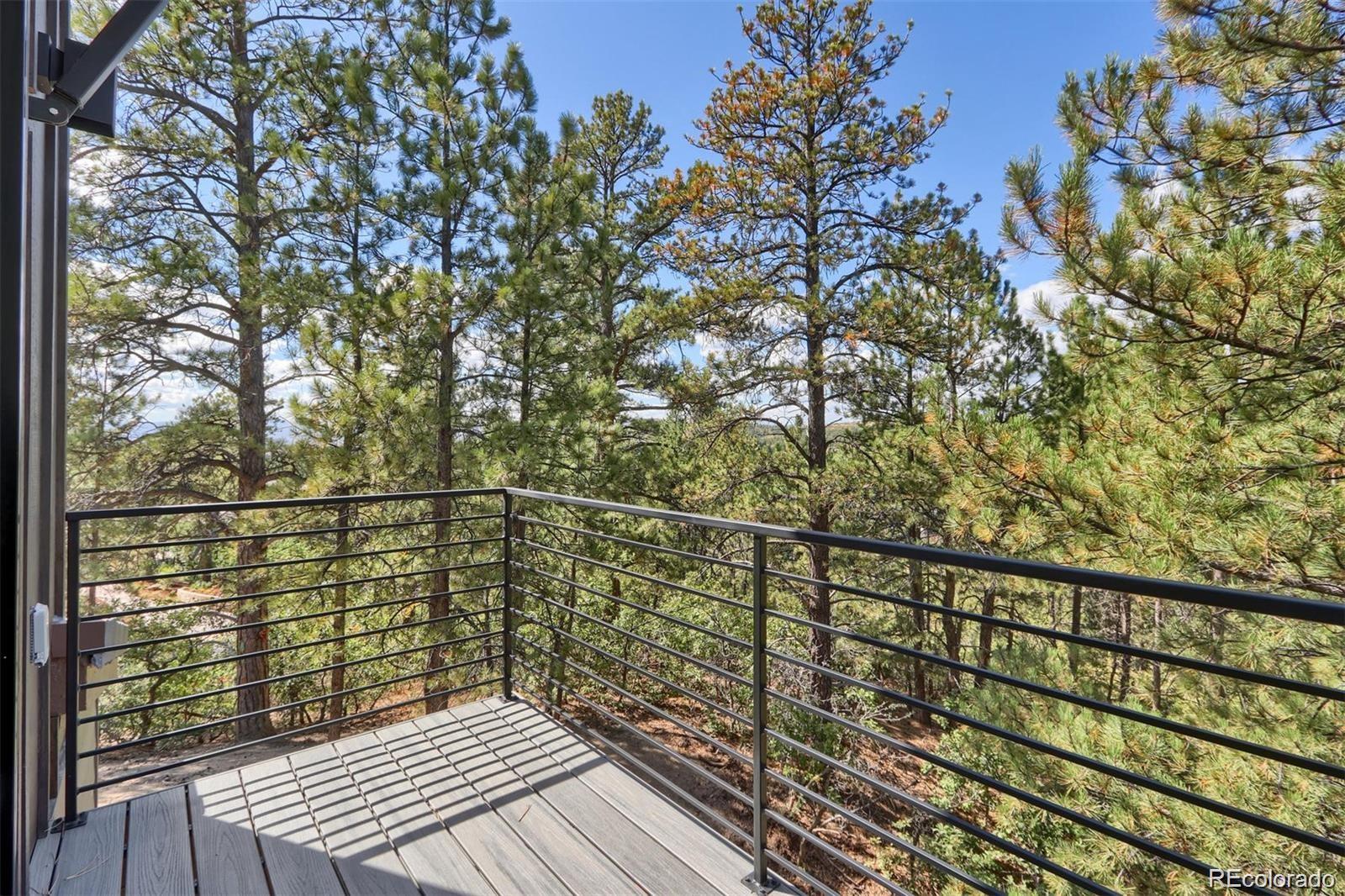 963 Westchester Circle