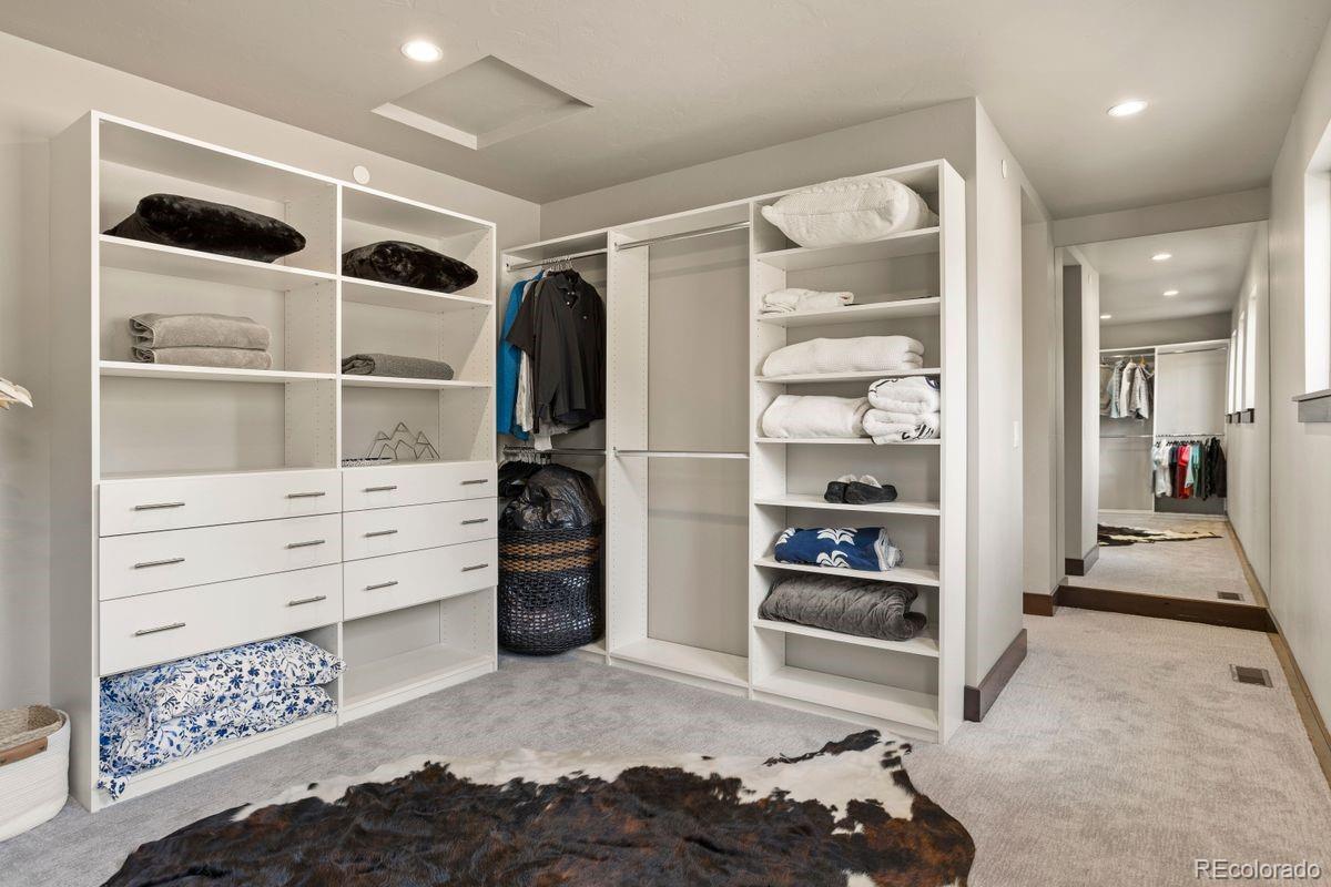 963 Westchester Circle