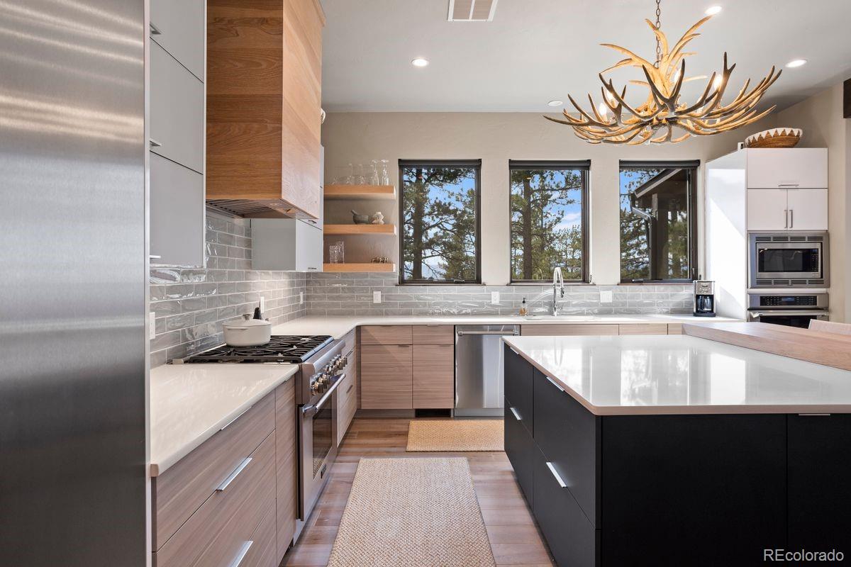 963 Westchester Circle