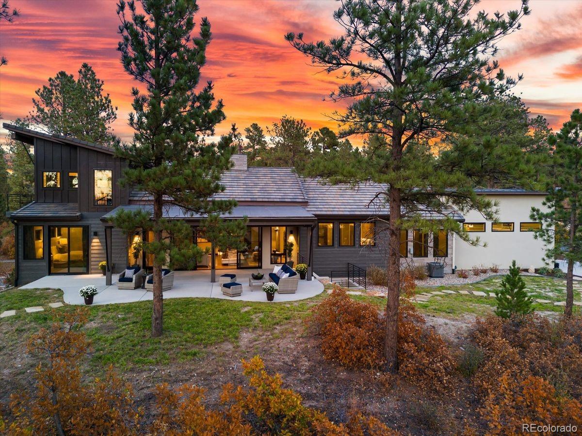 963 Westchester Circle