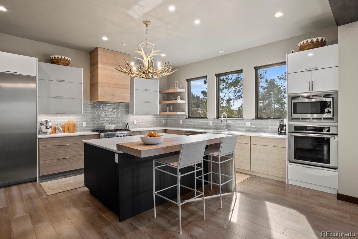 963 Westchester Circle