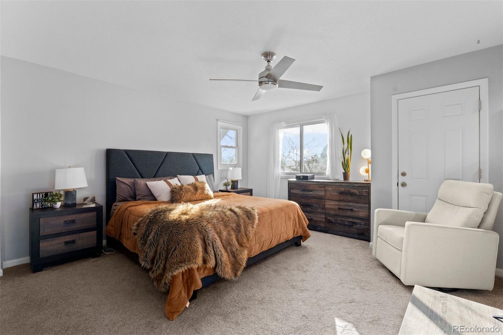 993 Pleasant View Street