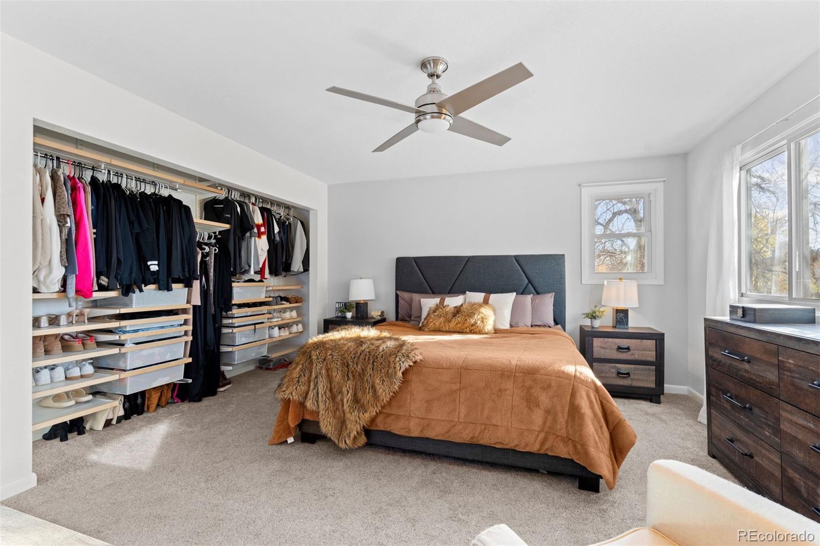 993 Pleasant View Street