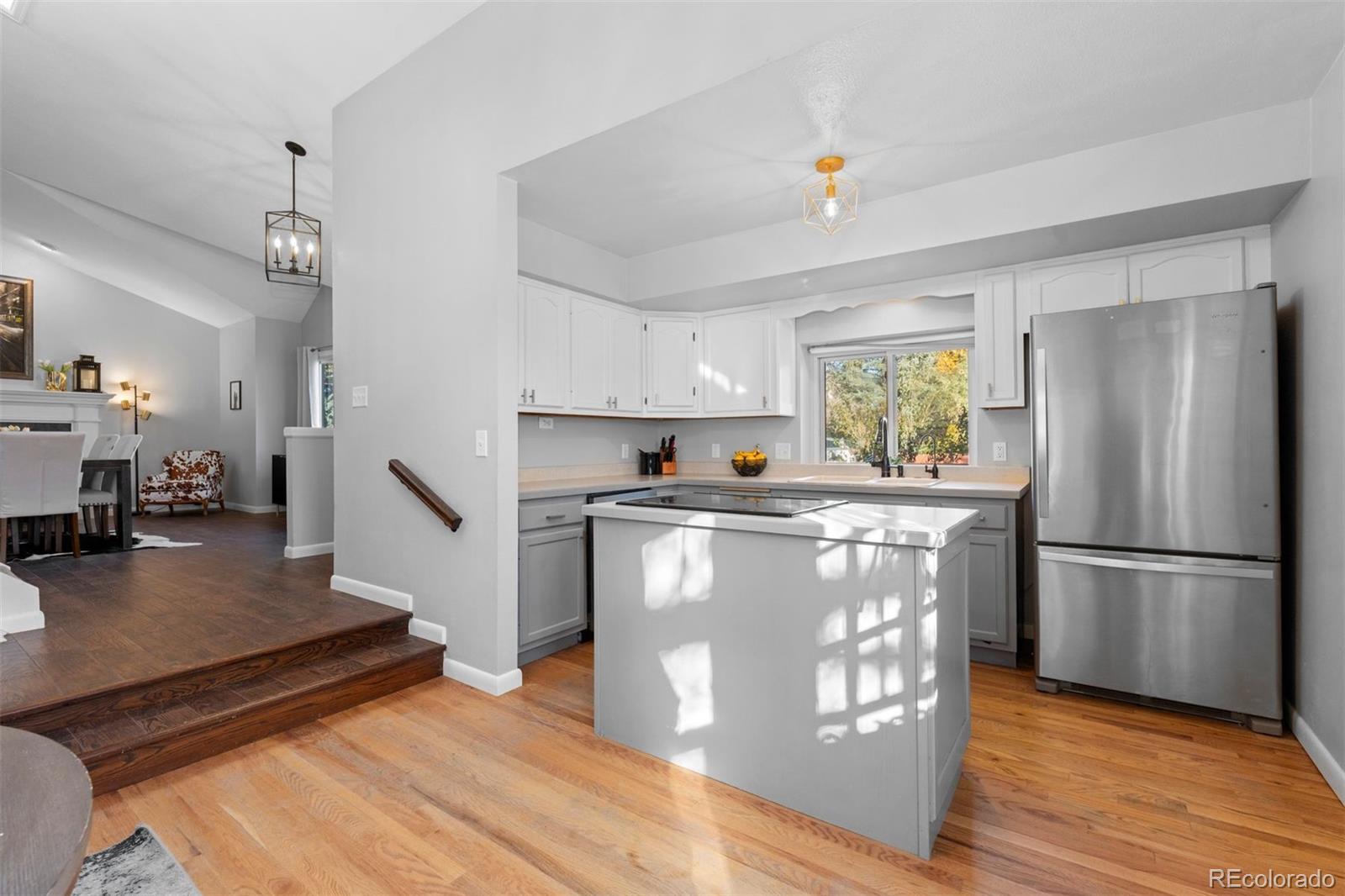 993 Pleasant View Street