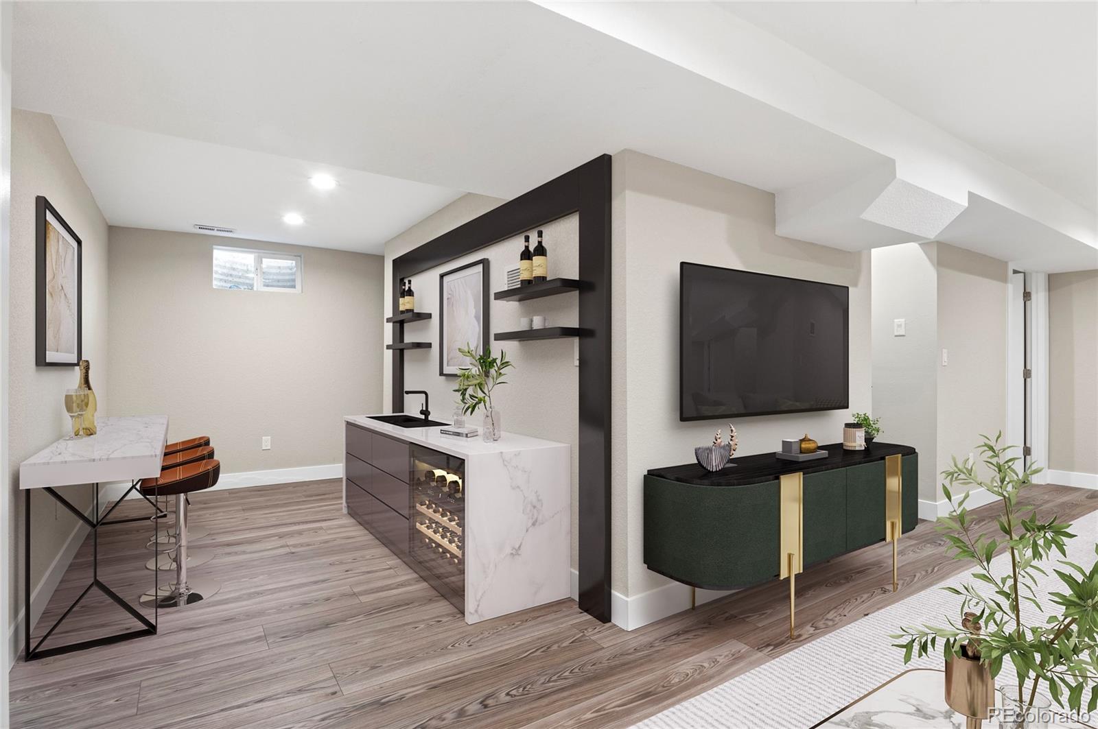 2391 S Quitman Street