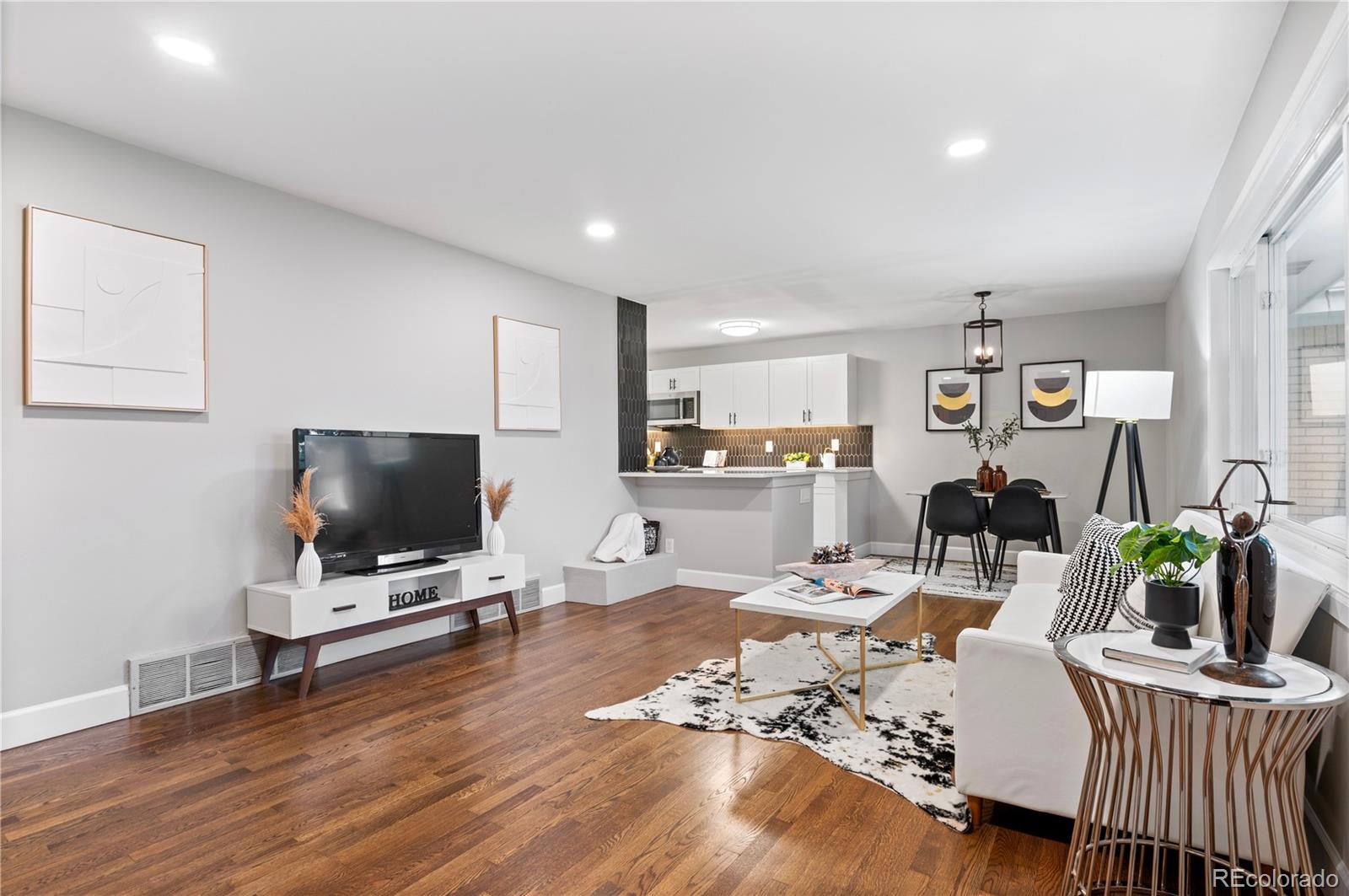 2391 S Quitman Street