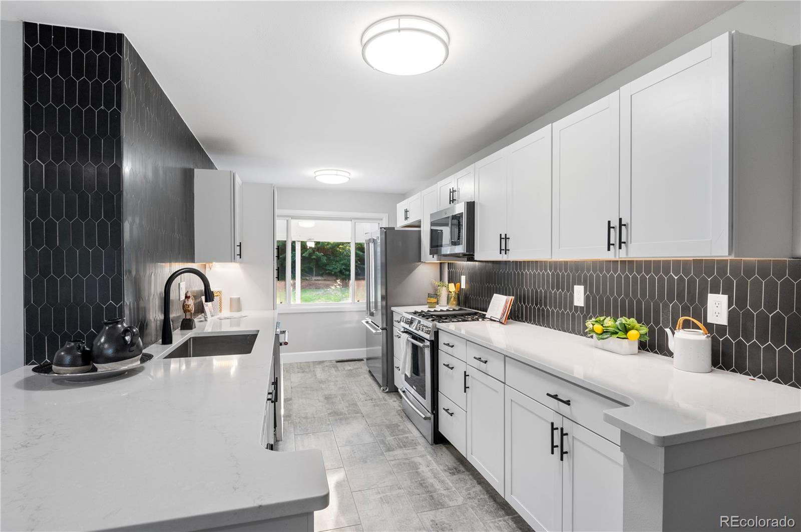 2391 S Quitman Street