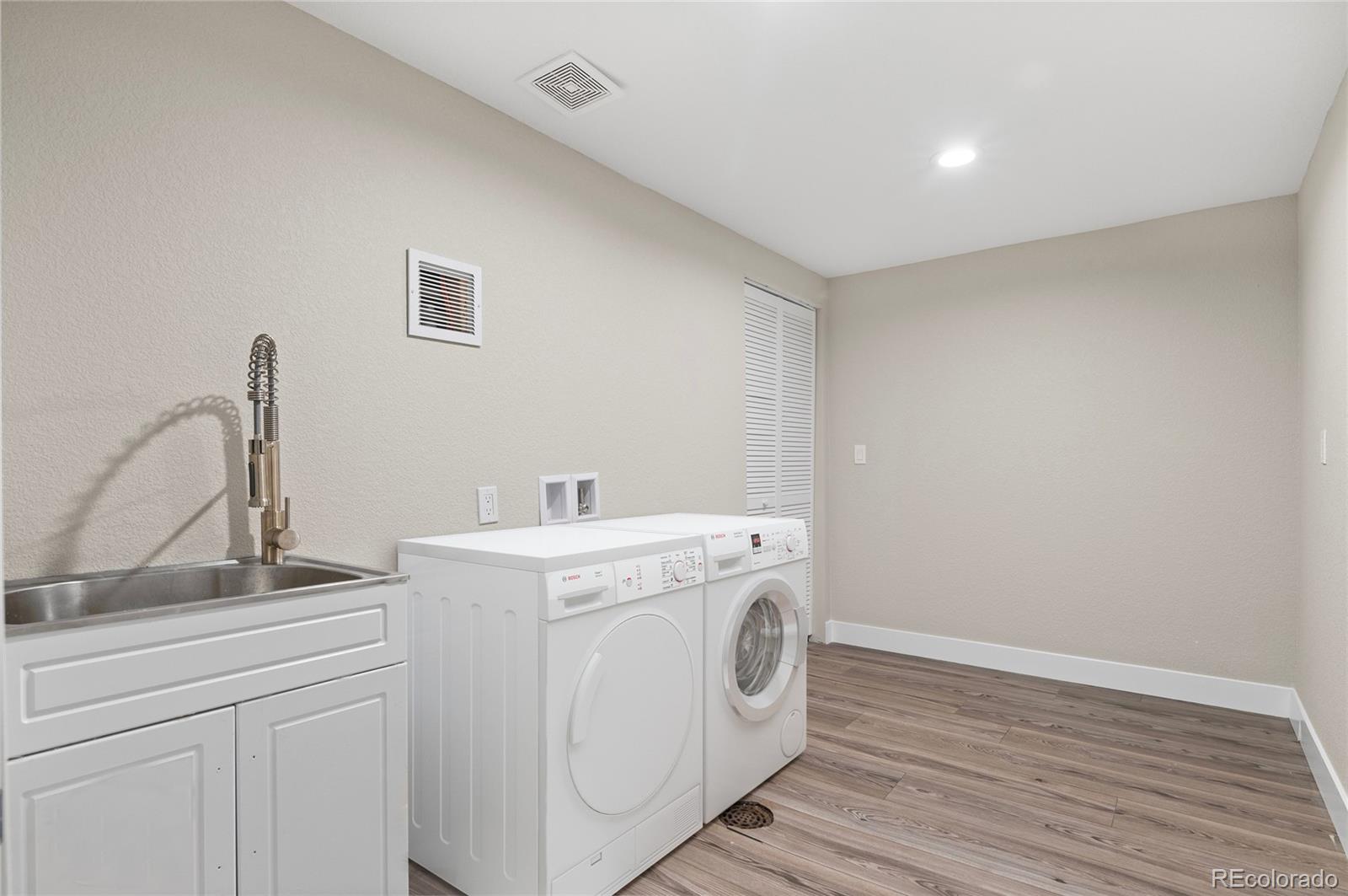 2391 S Quitman Street