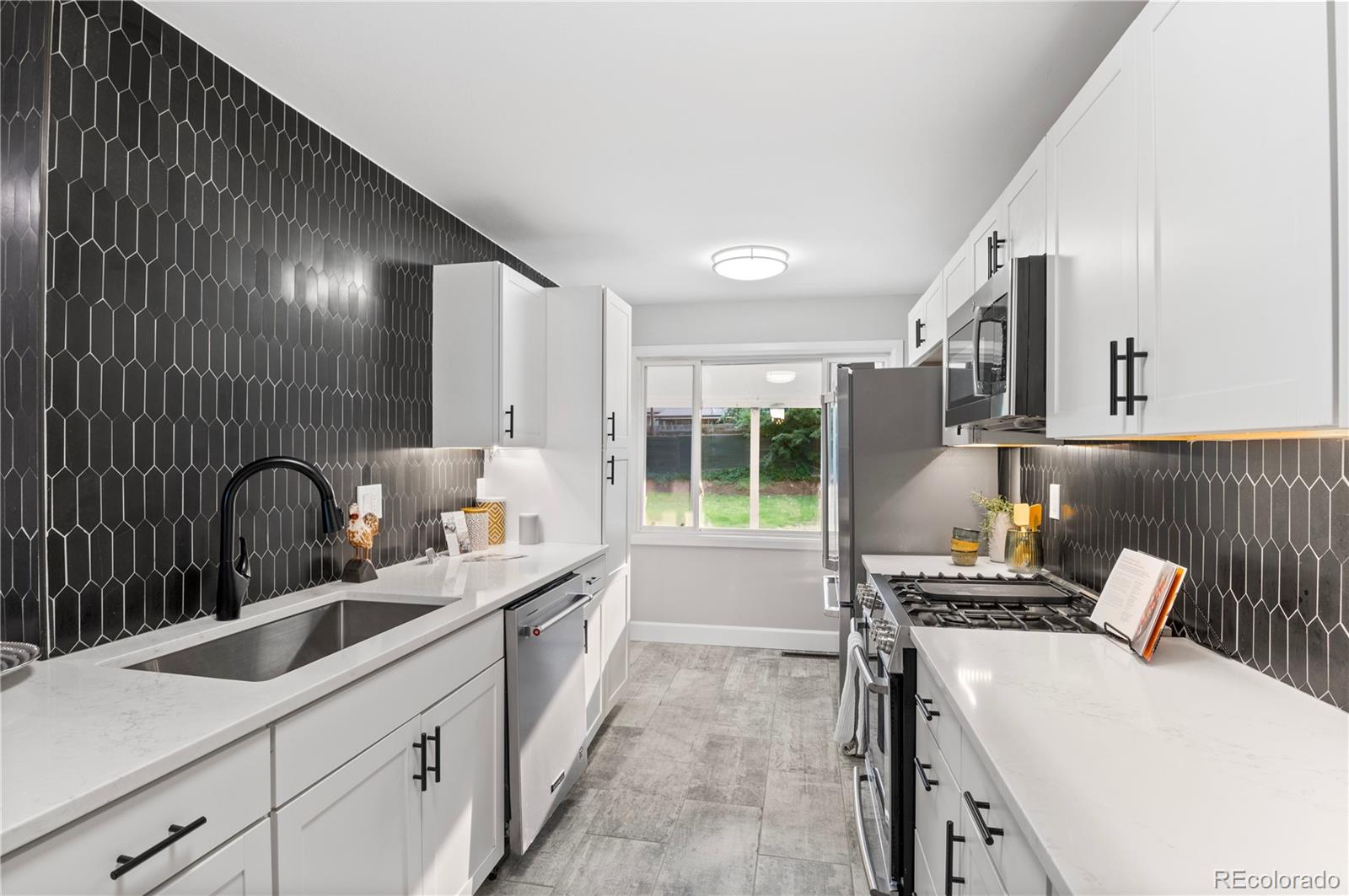 2391 S Quitman Street