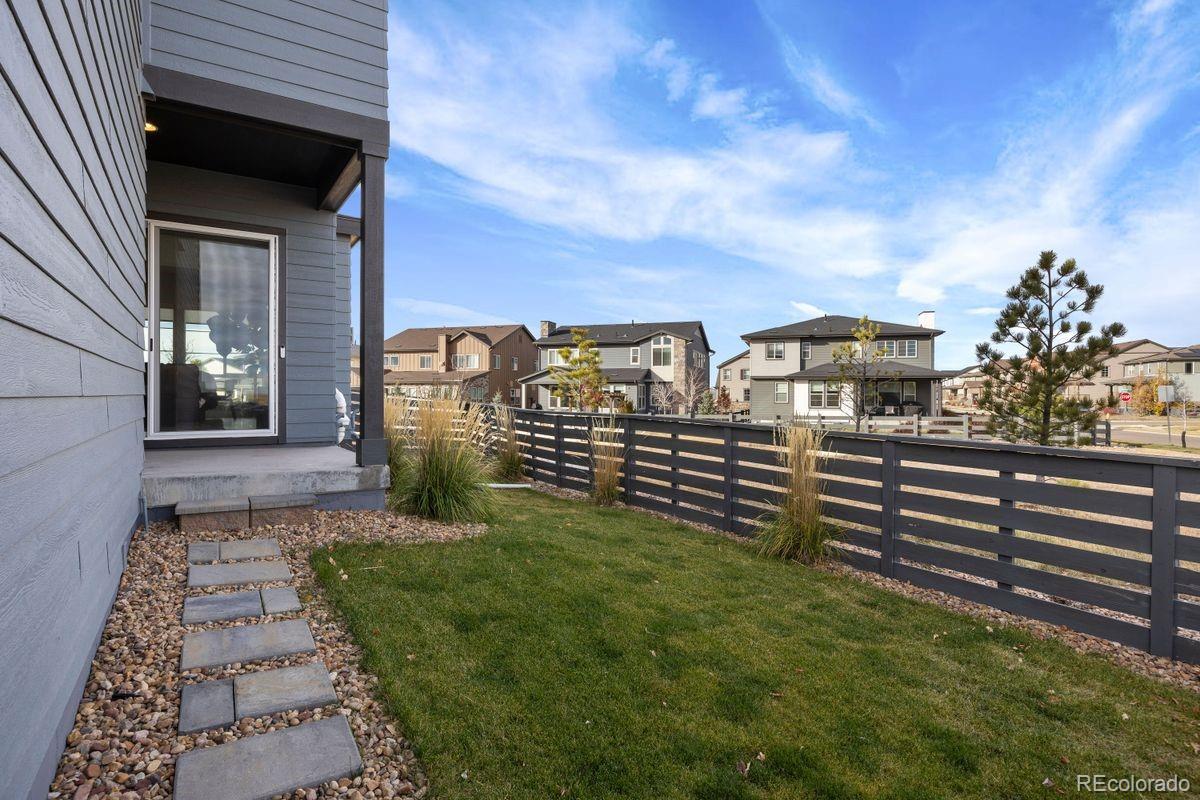 6239 Stable View Street