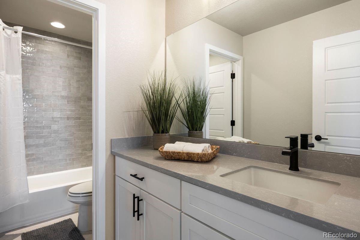 6239 Stable View Street