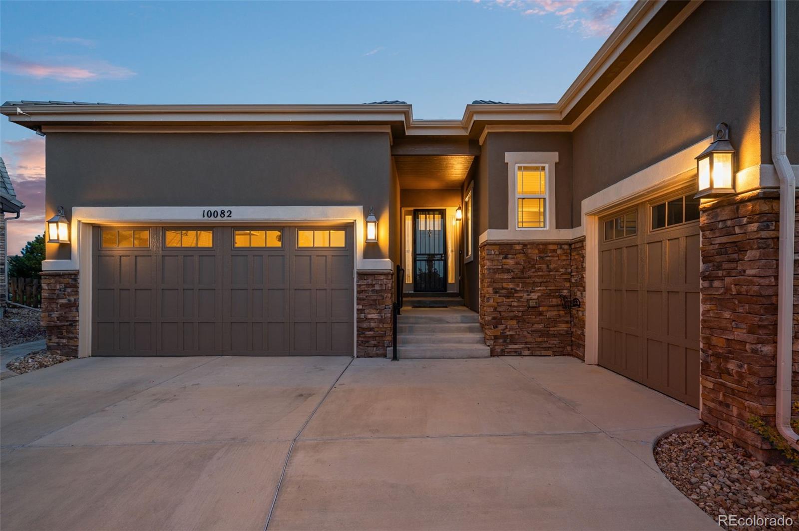 10082 Glenayre Court