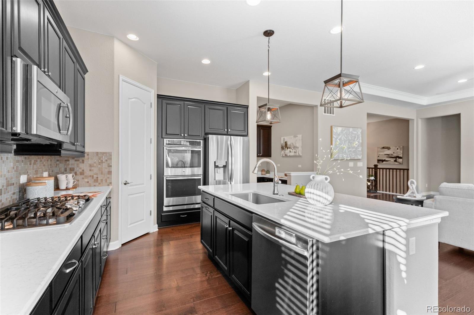 10082 Glenayre Court