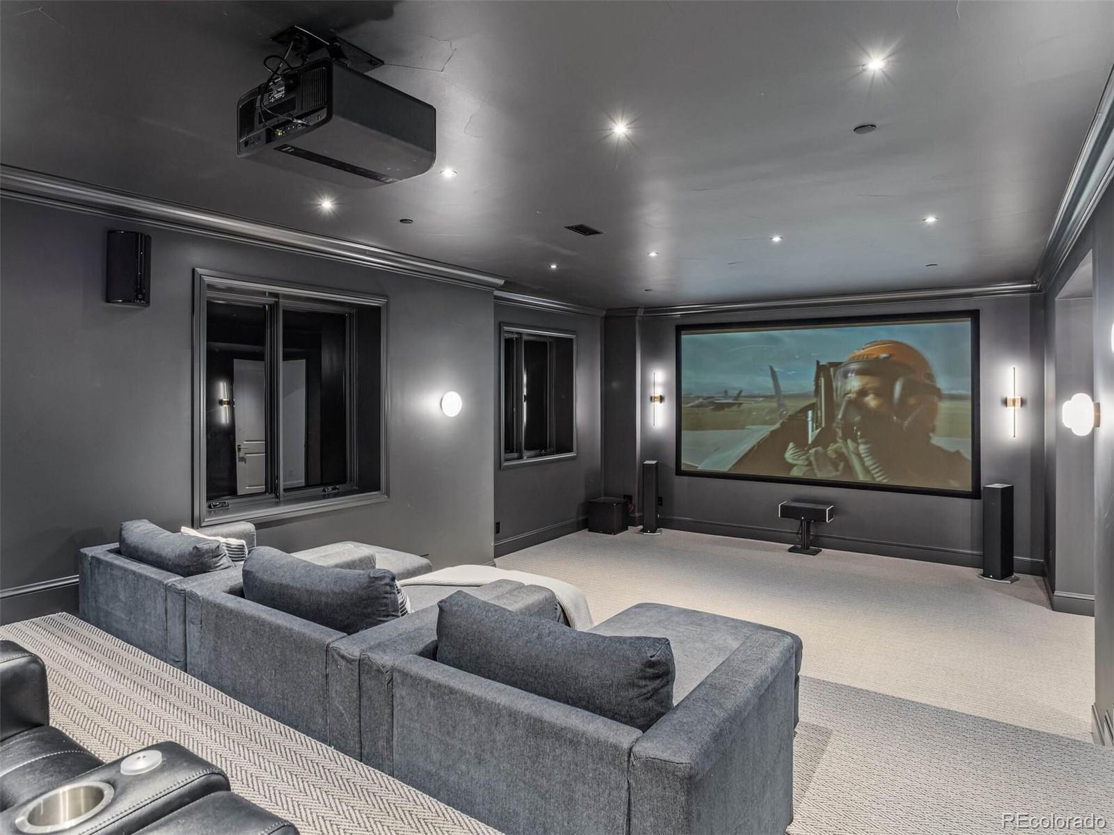 2130 Avenida Del Sol