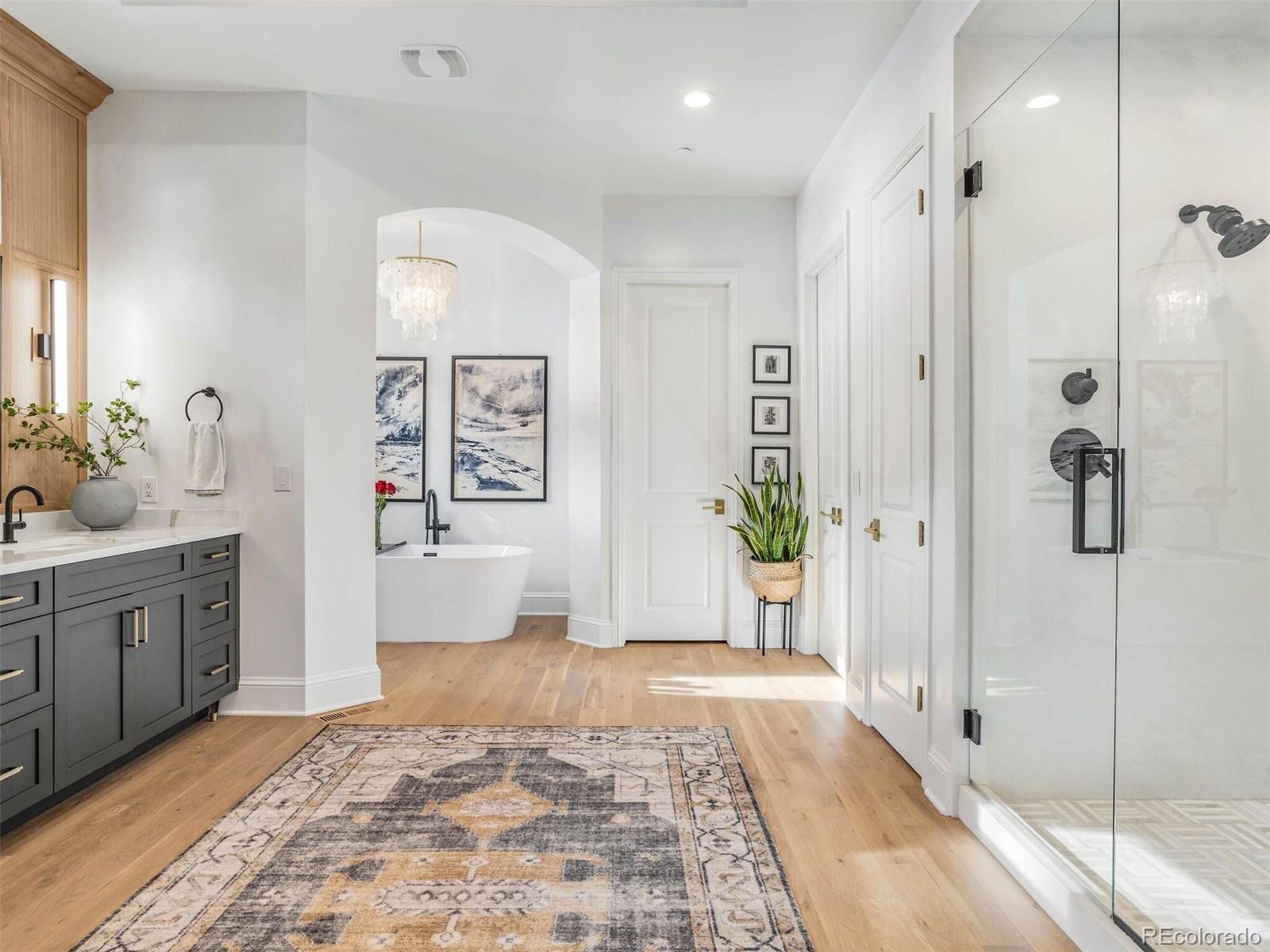 2130 Avenida Del Sol