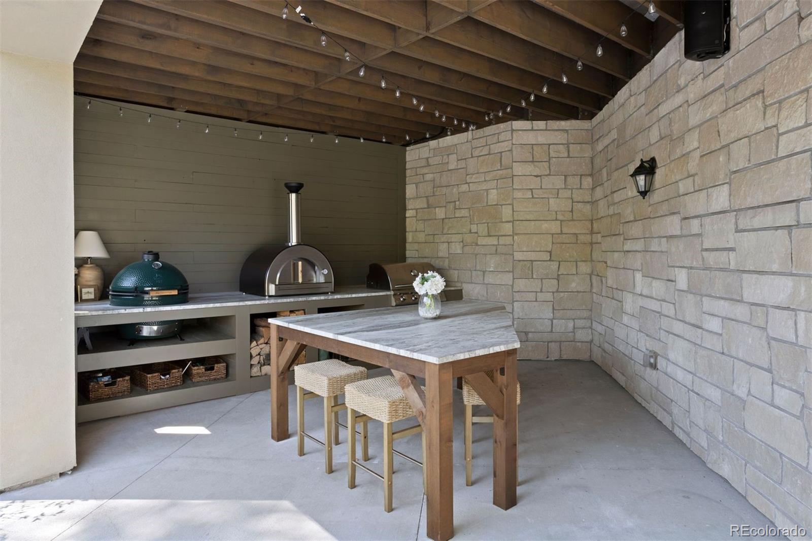 2130 Avenida Del Sol