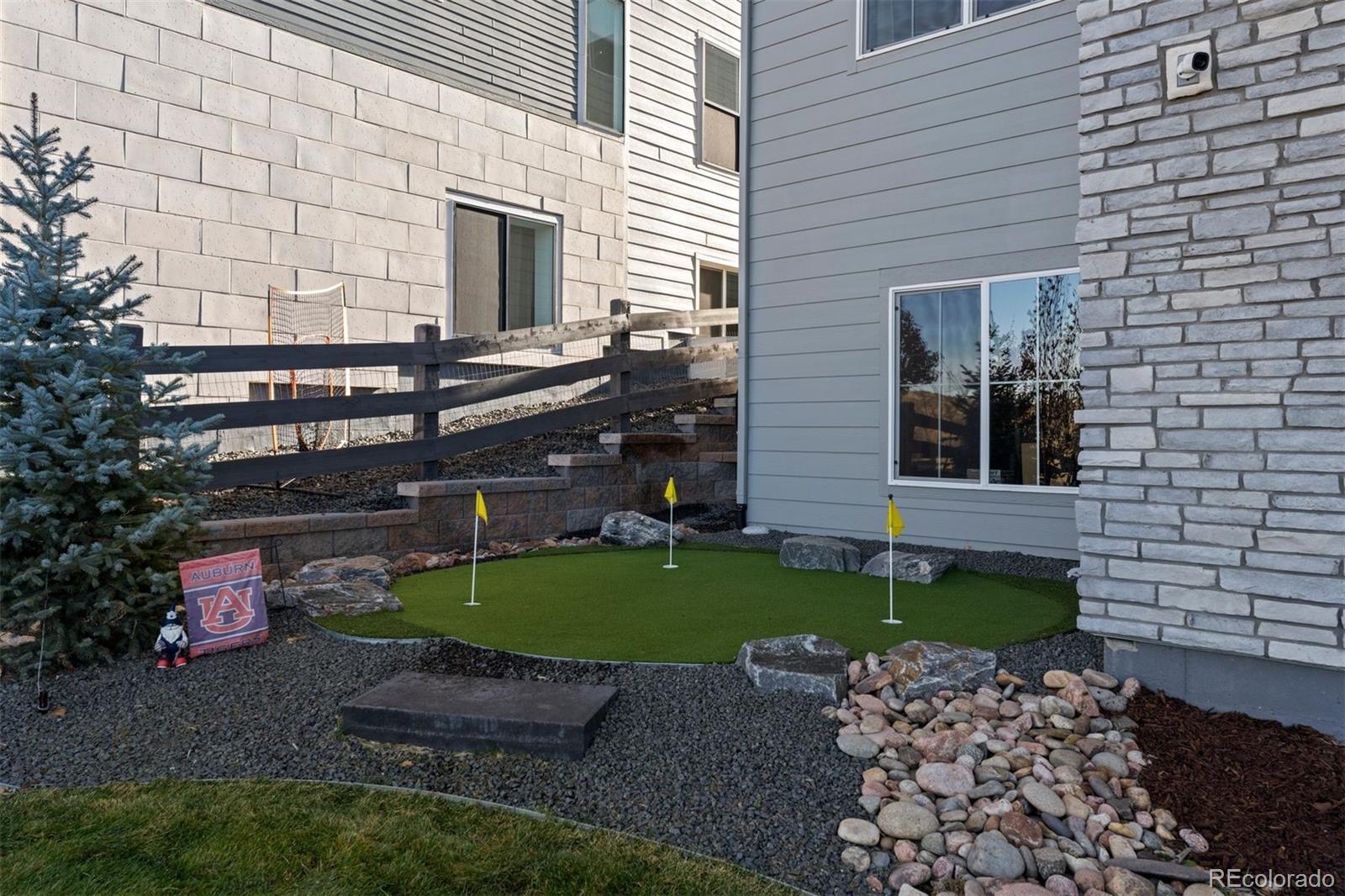 7585 Copper Sky Court