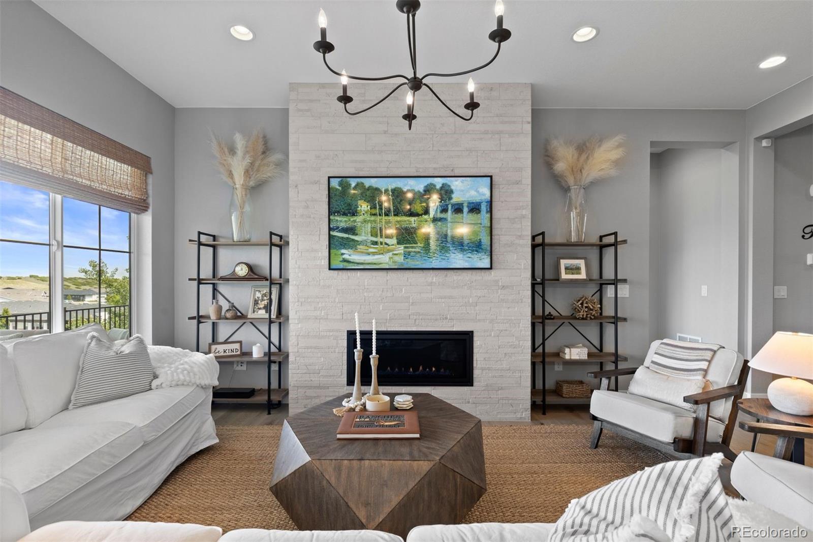 2111 Rim Ridge Drive