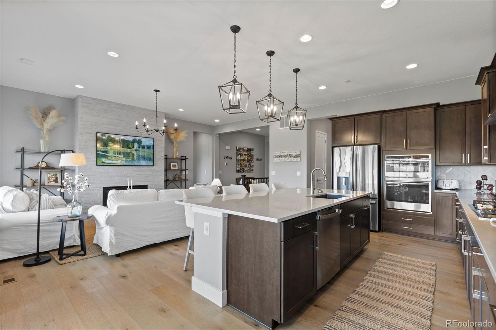 2111 Rim Ridge Drive