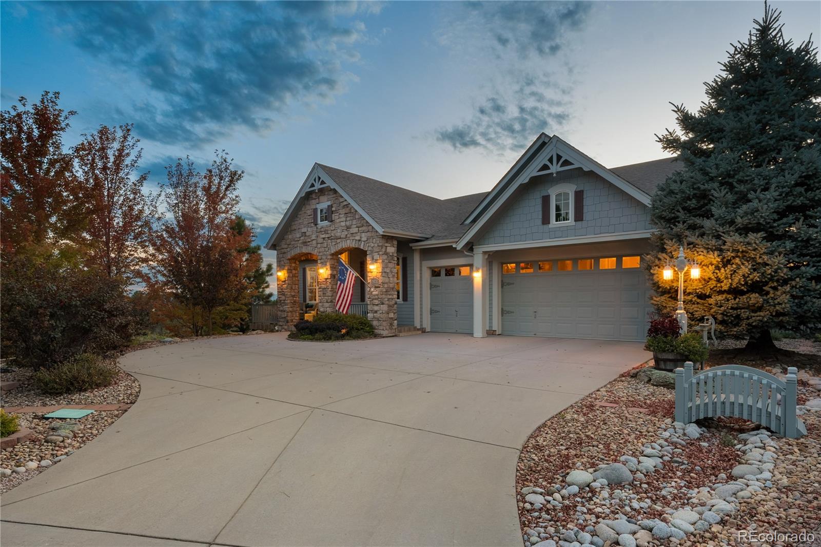 2874 Cliff View Court