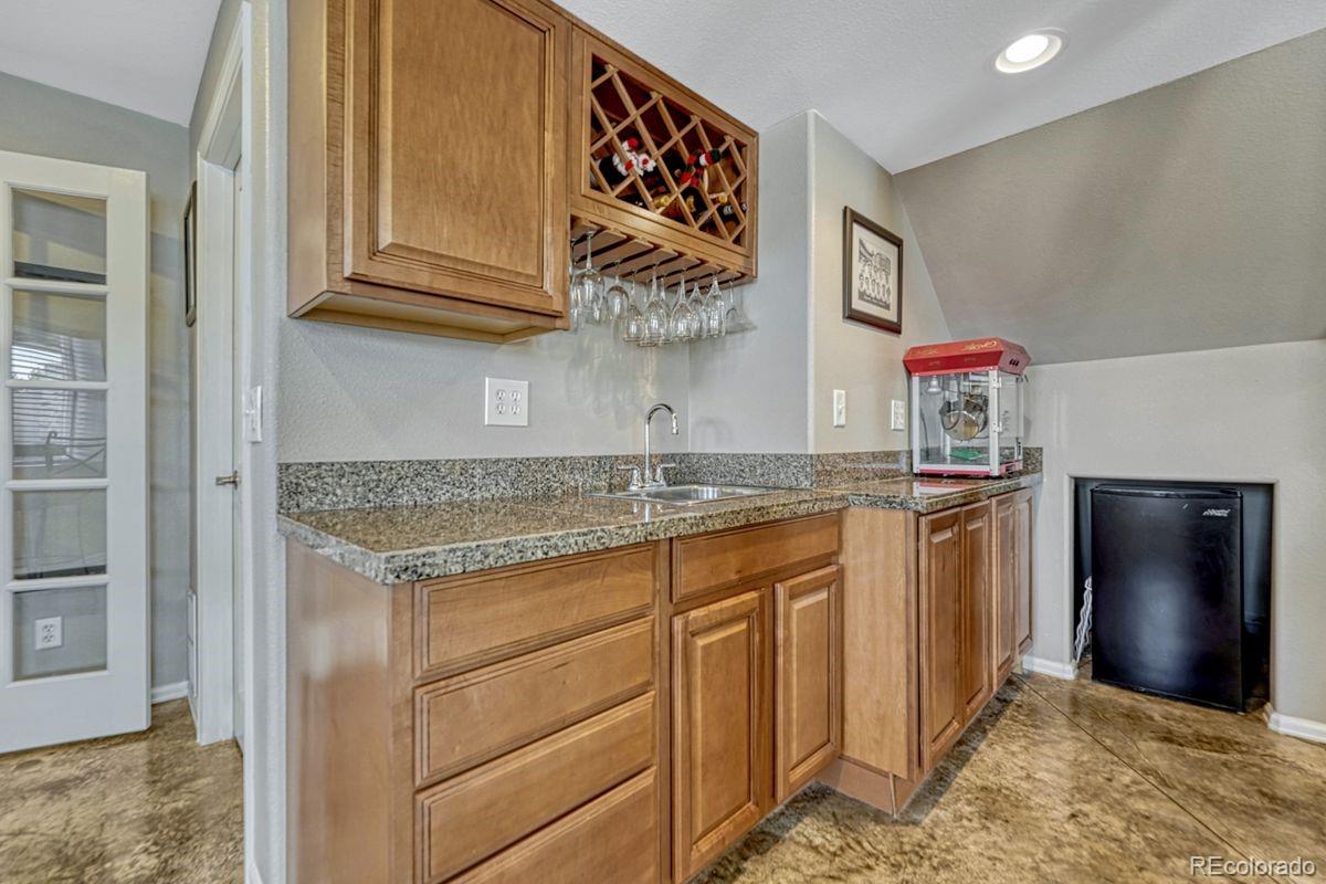 20220 Elk Creek Drive