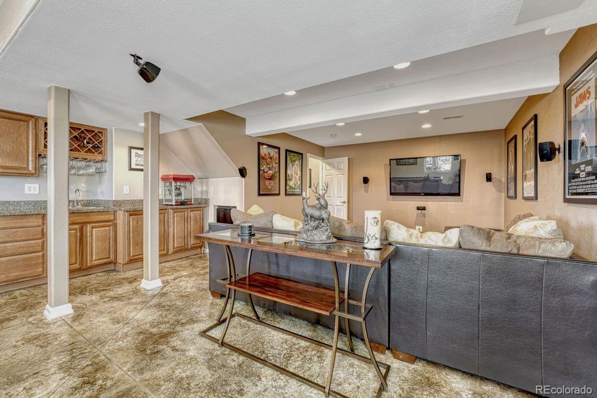 20220 Elk Creek Drive