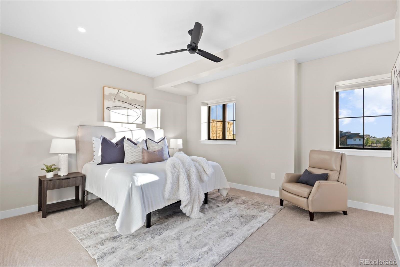 2433 Fox View Trail
