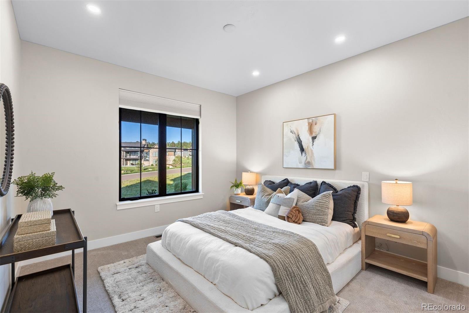 2433 Fox View Trail
