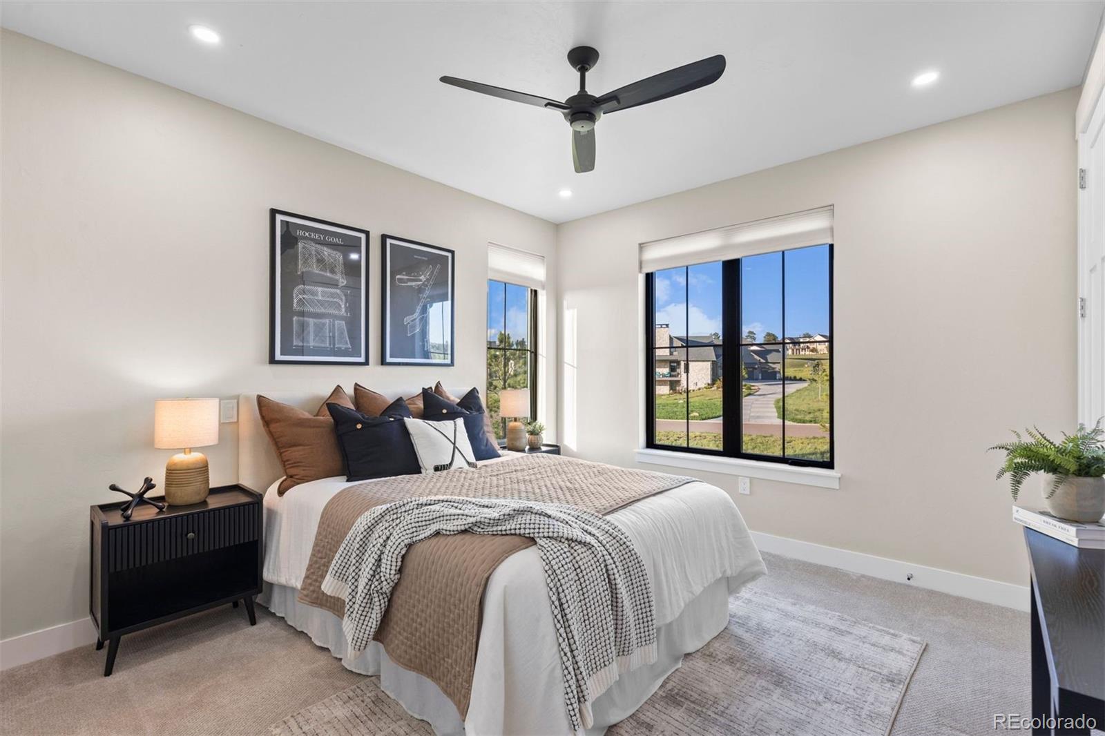2433 Fox View Trail