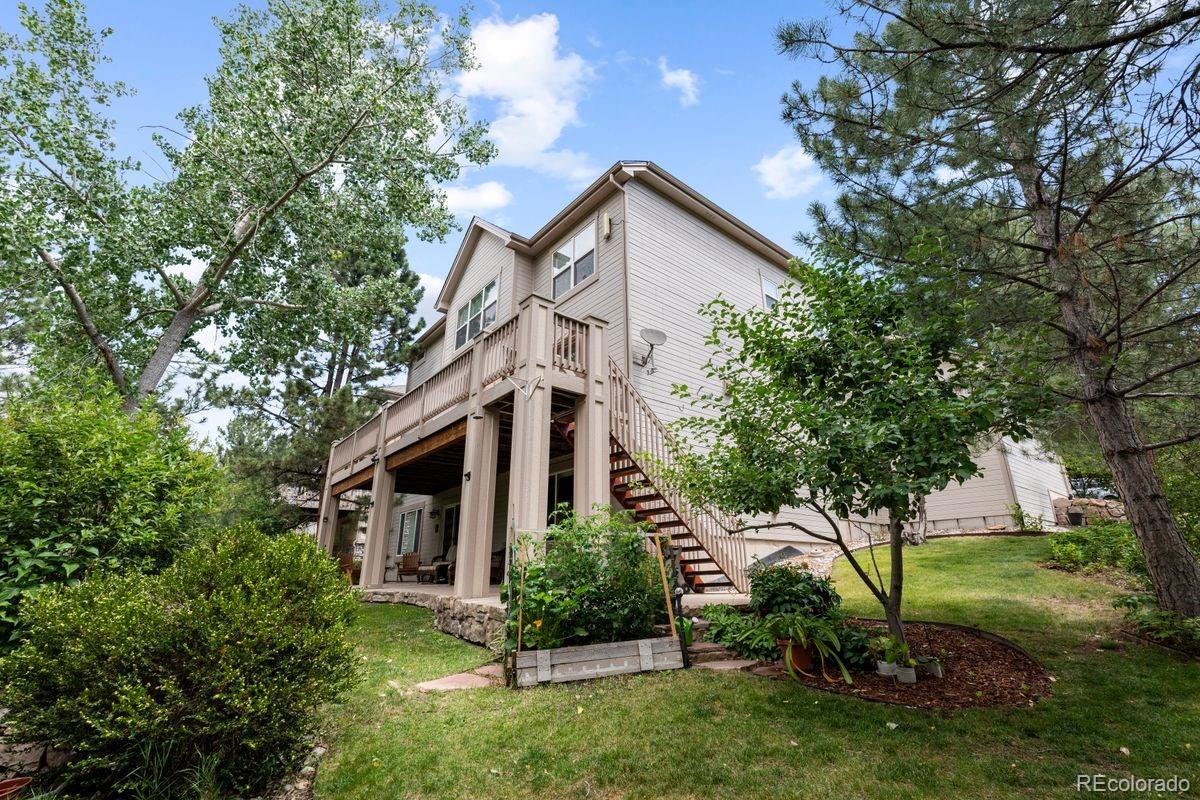 906 Greenridge Lane