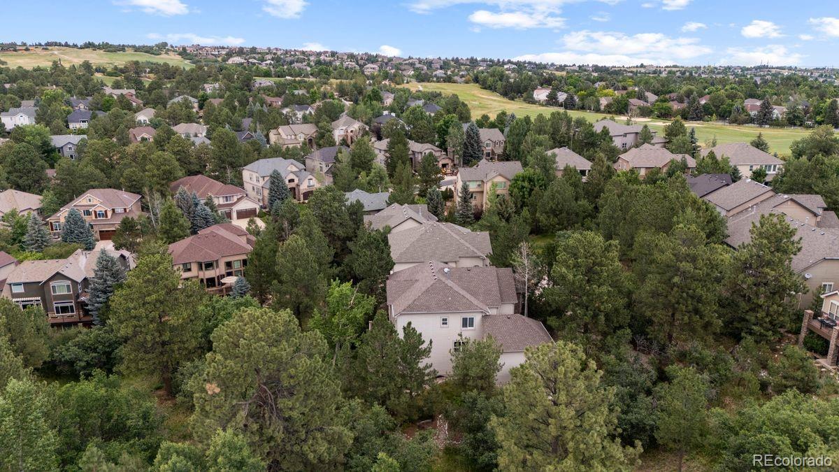 906 Greenridge Lane
