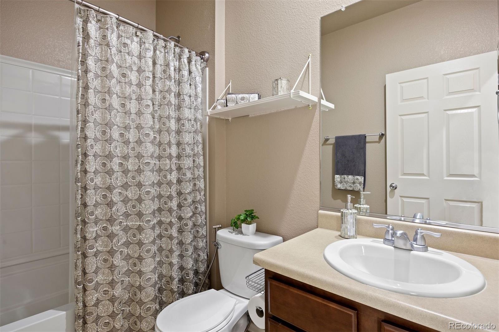 5789 Echo Park Circle