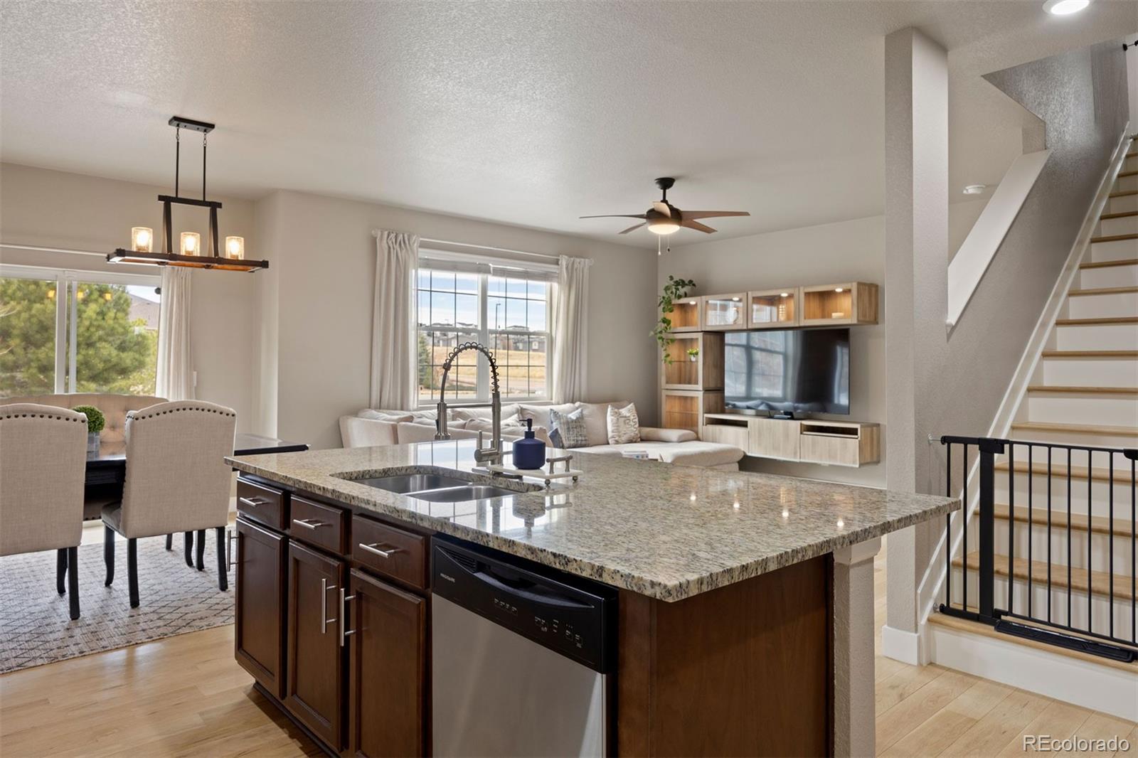 5789 Echo Park Circle