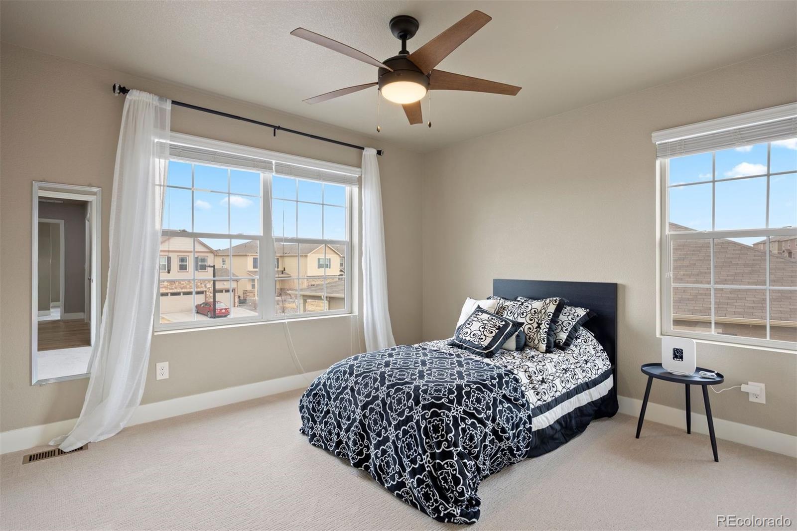 5789 Echo Park Circle