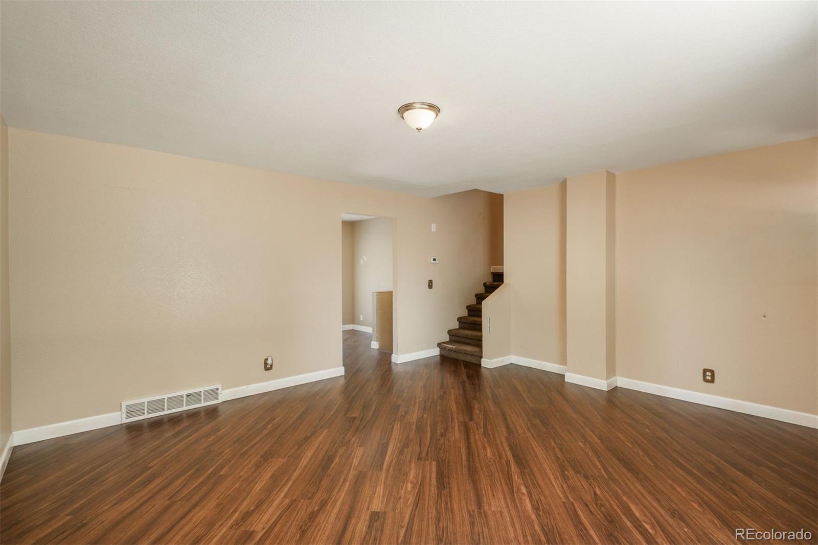 9876 Milwaukee Street