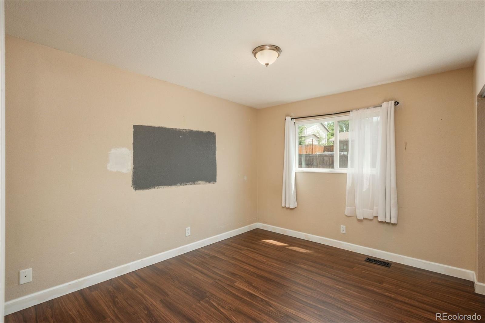 9876 Milwaukee Street