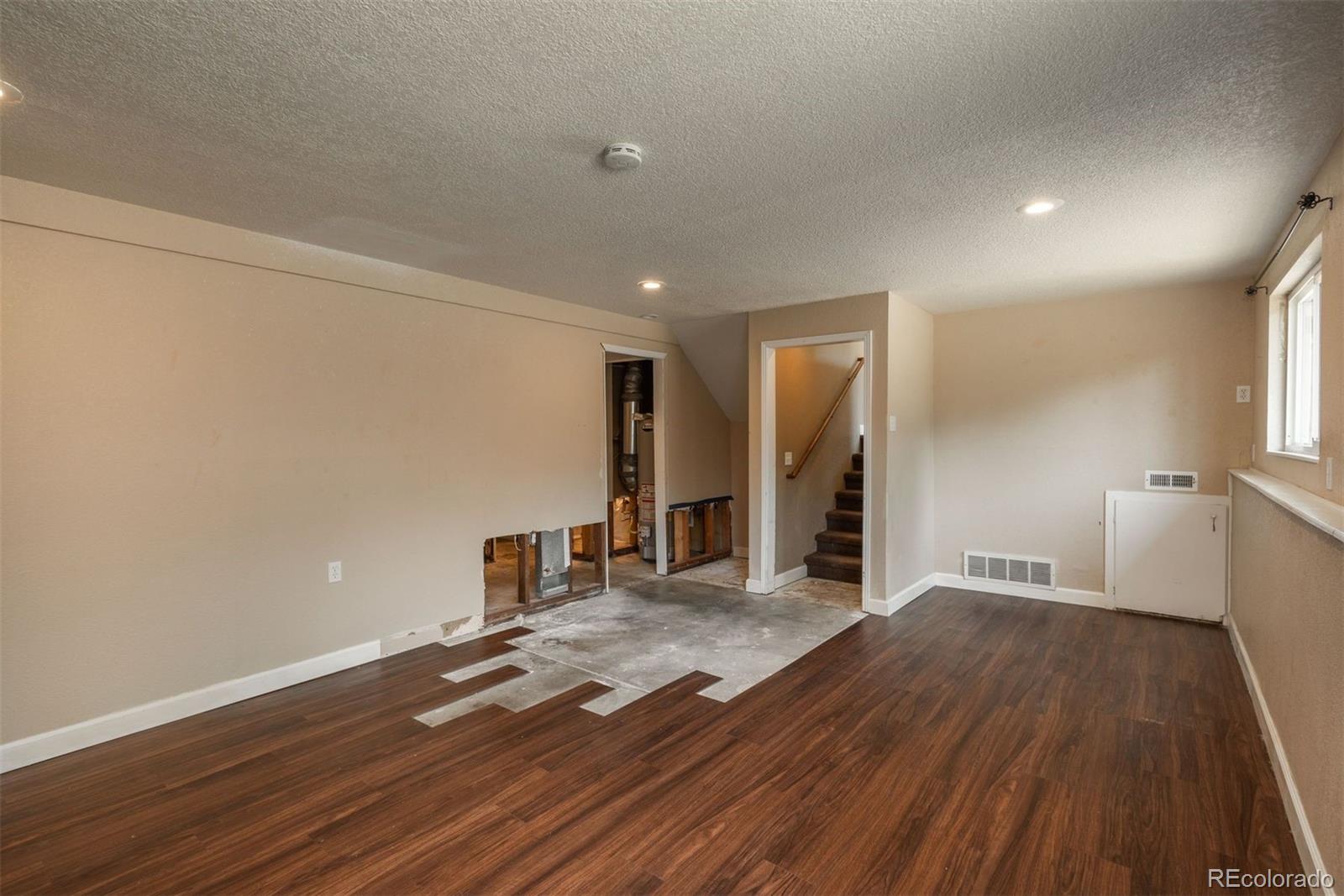 9876 Milwaukee Street