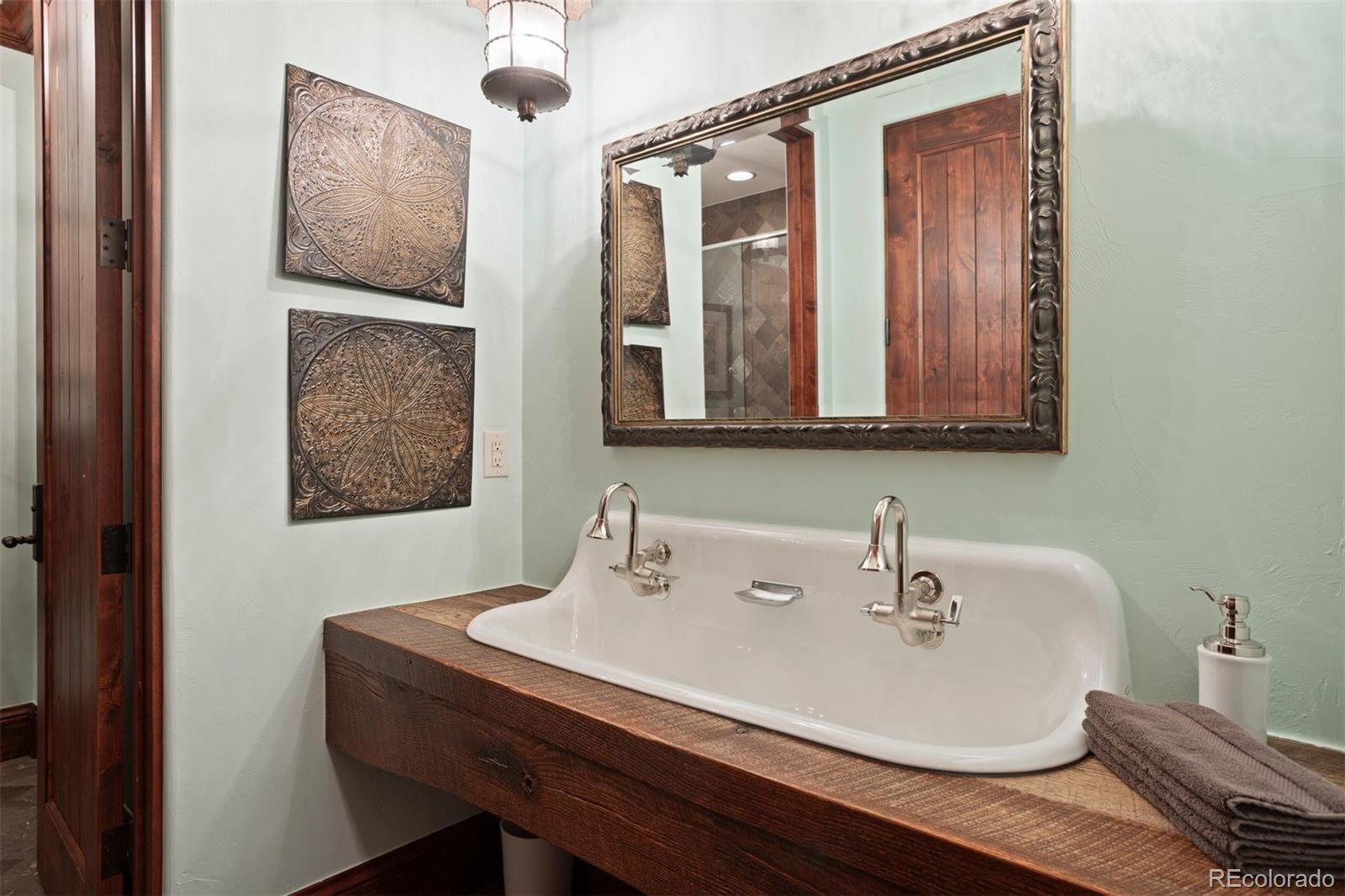 1073 Country Club Estates Drive