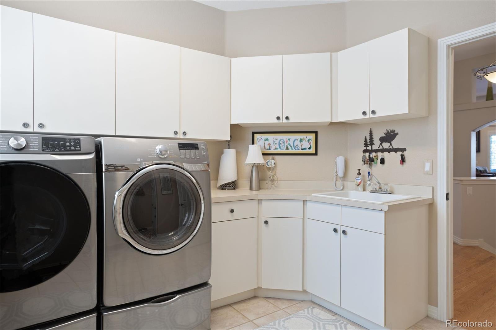 2904 Fairway View Court