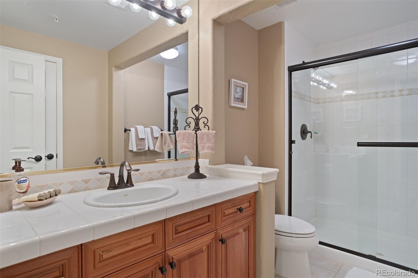 2904 Fairway View Court