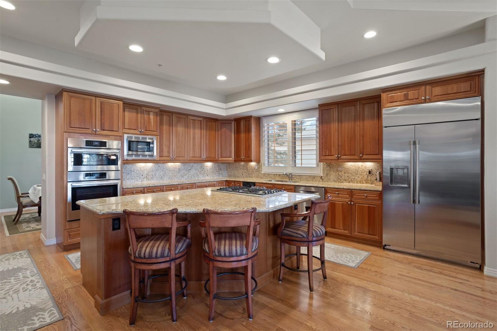 2904 Fairway View Court