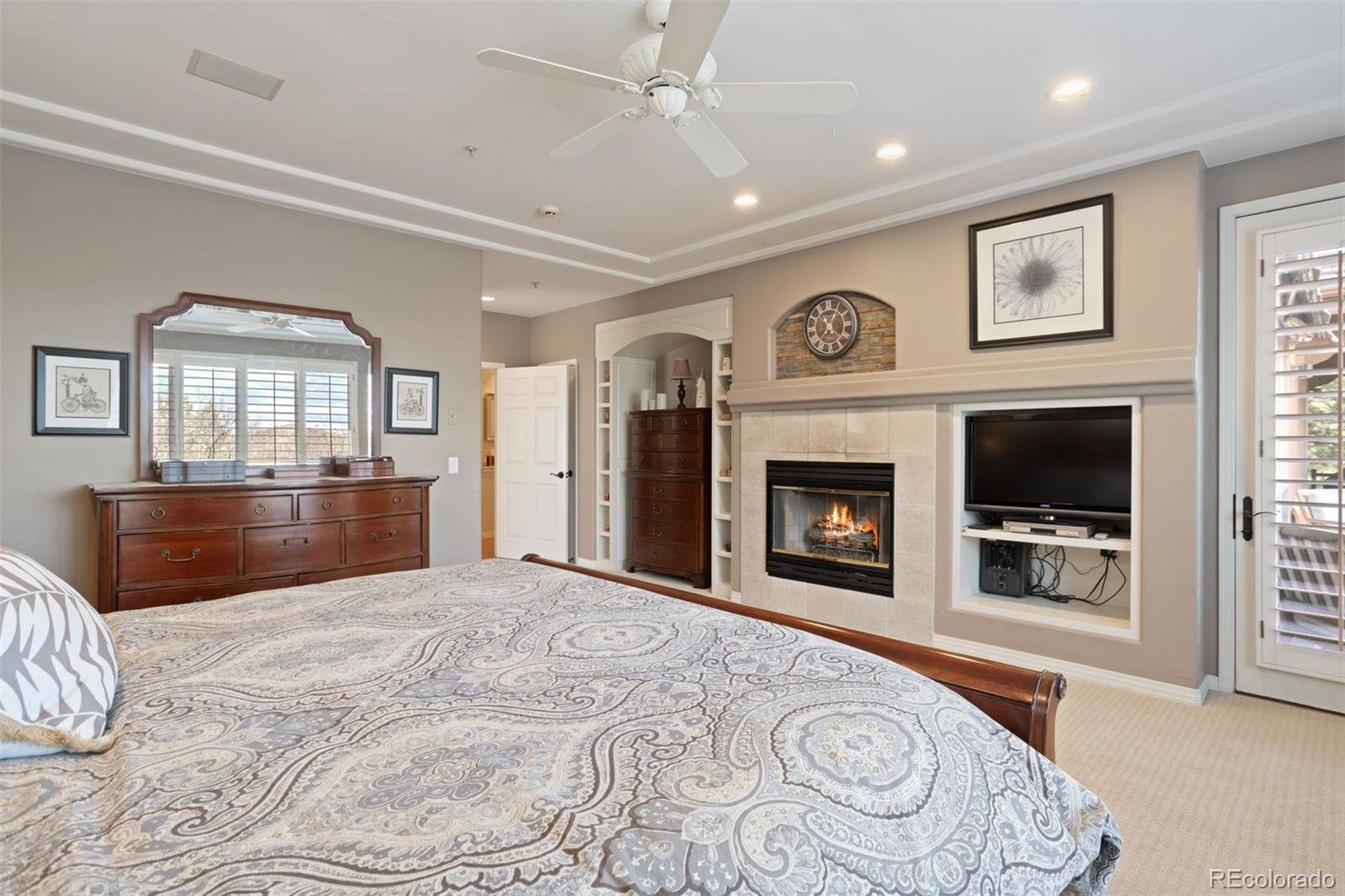 2904 Fairway View Court