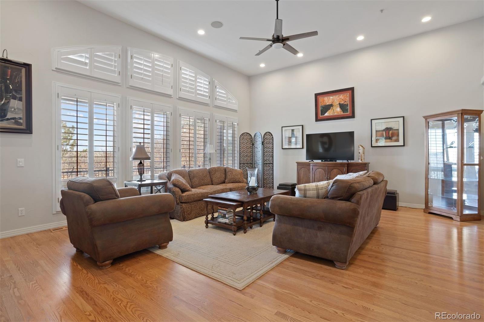 2904 Fairway View Court