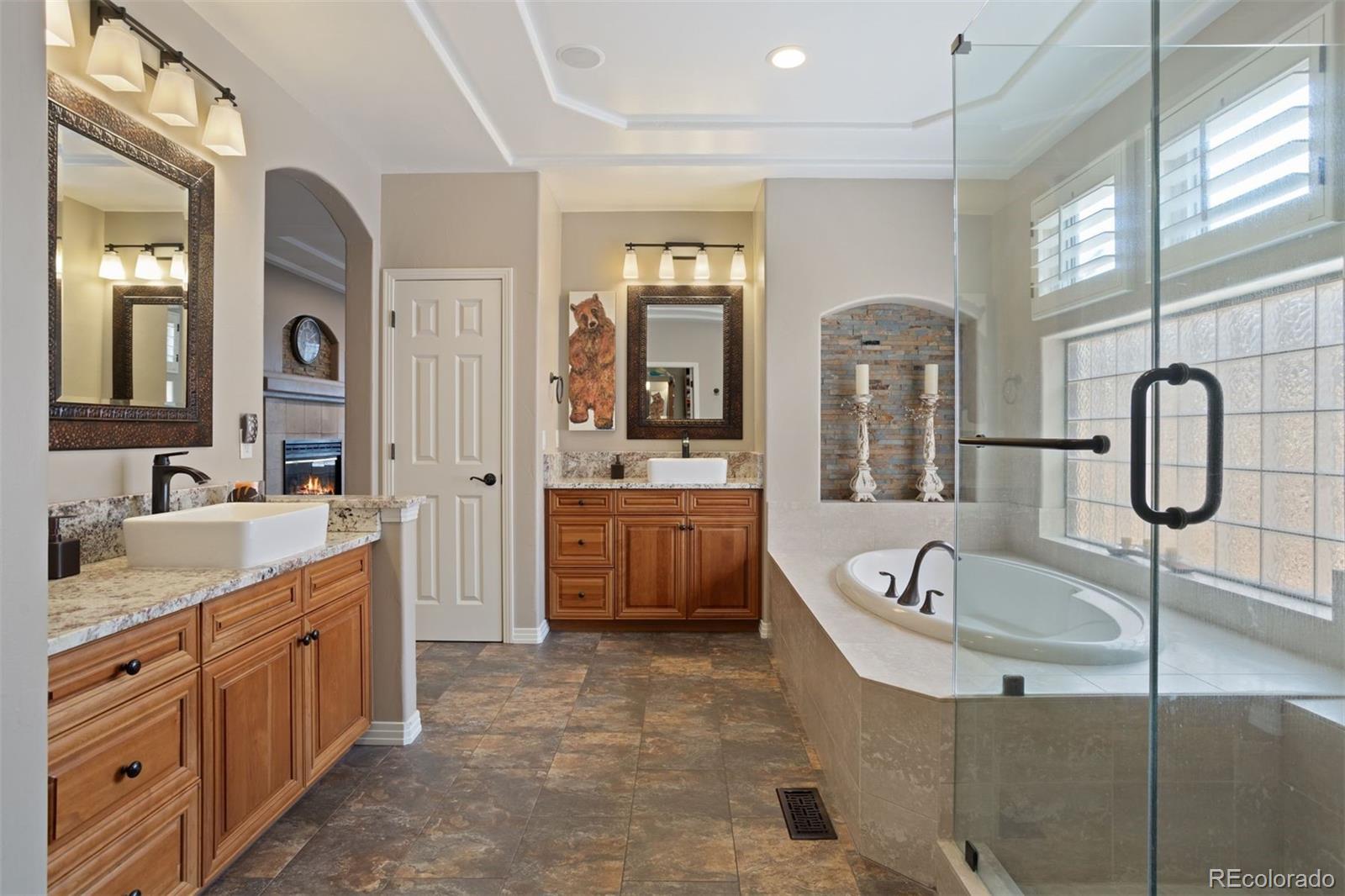 2904 Fairway View Court