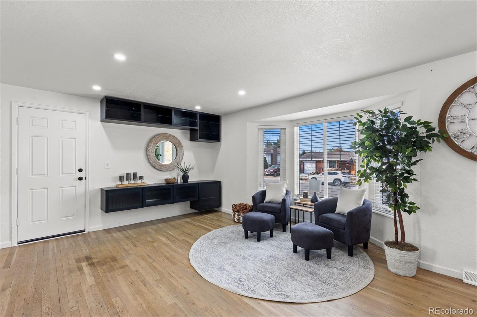 7256 S Dexter Street