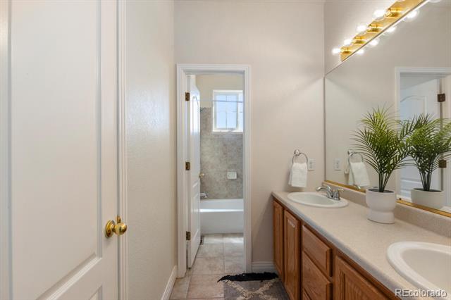 2342 Kelty Court