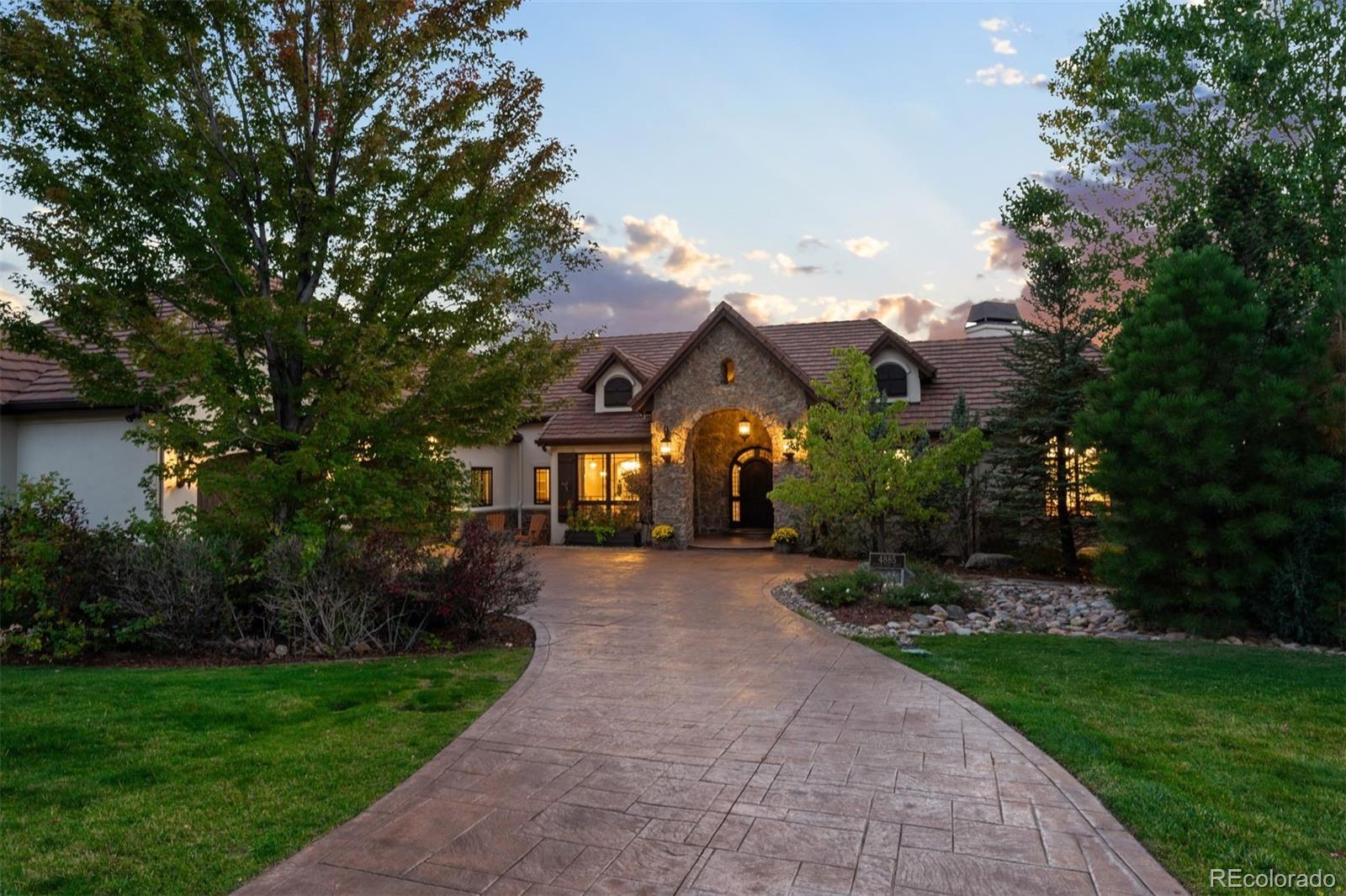 4885 Silver Pine Drive