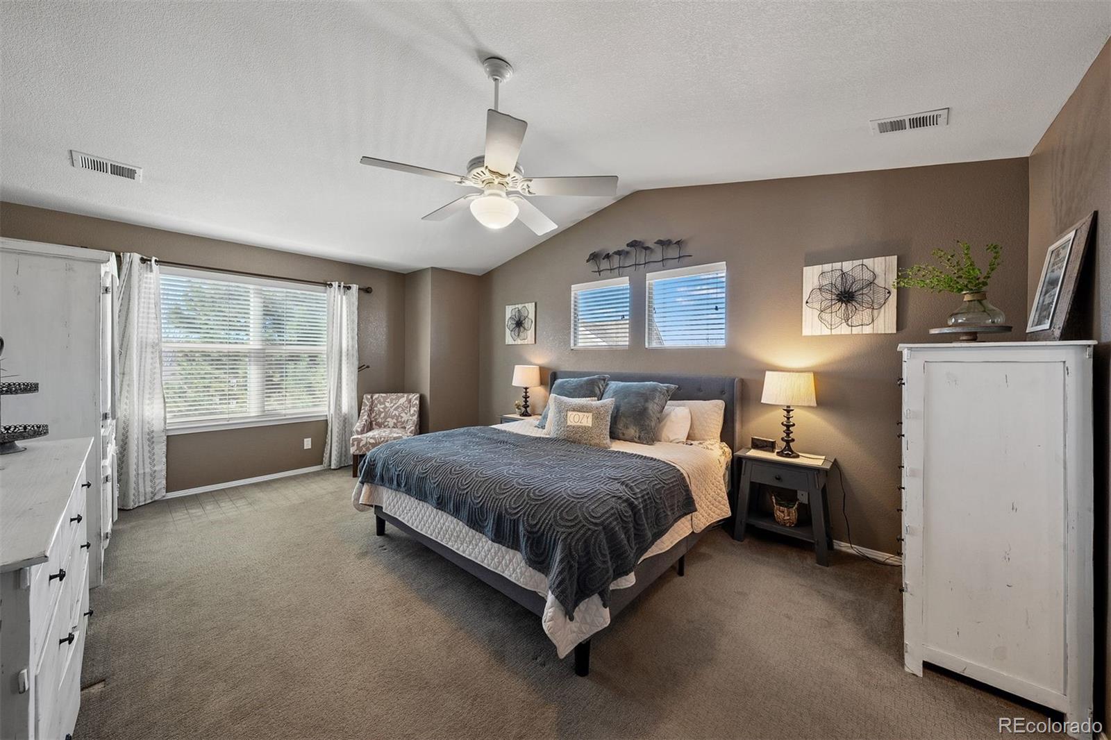 3867 Broadview Place