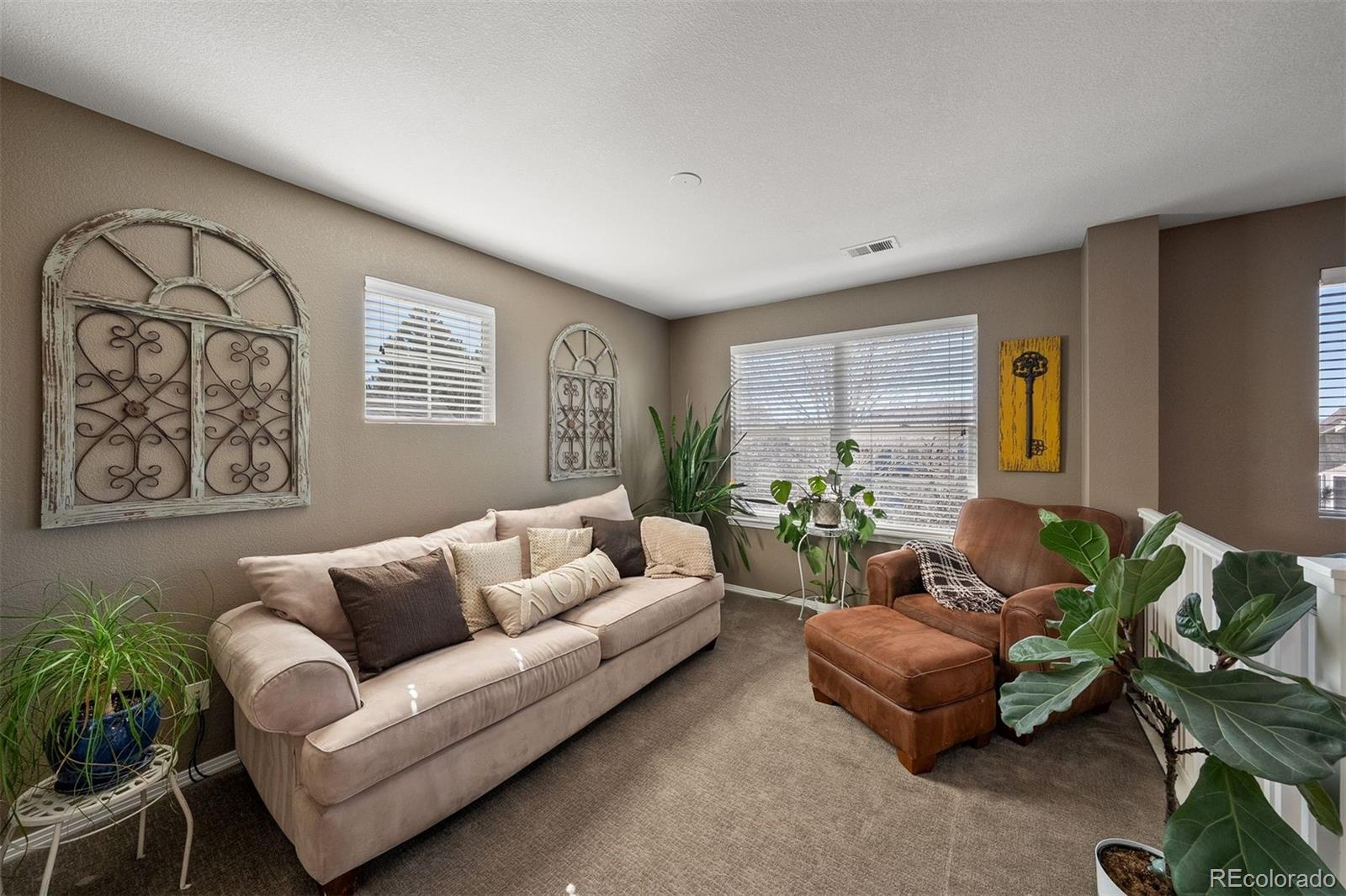 3867 Broadview Place